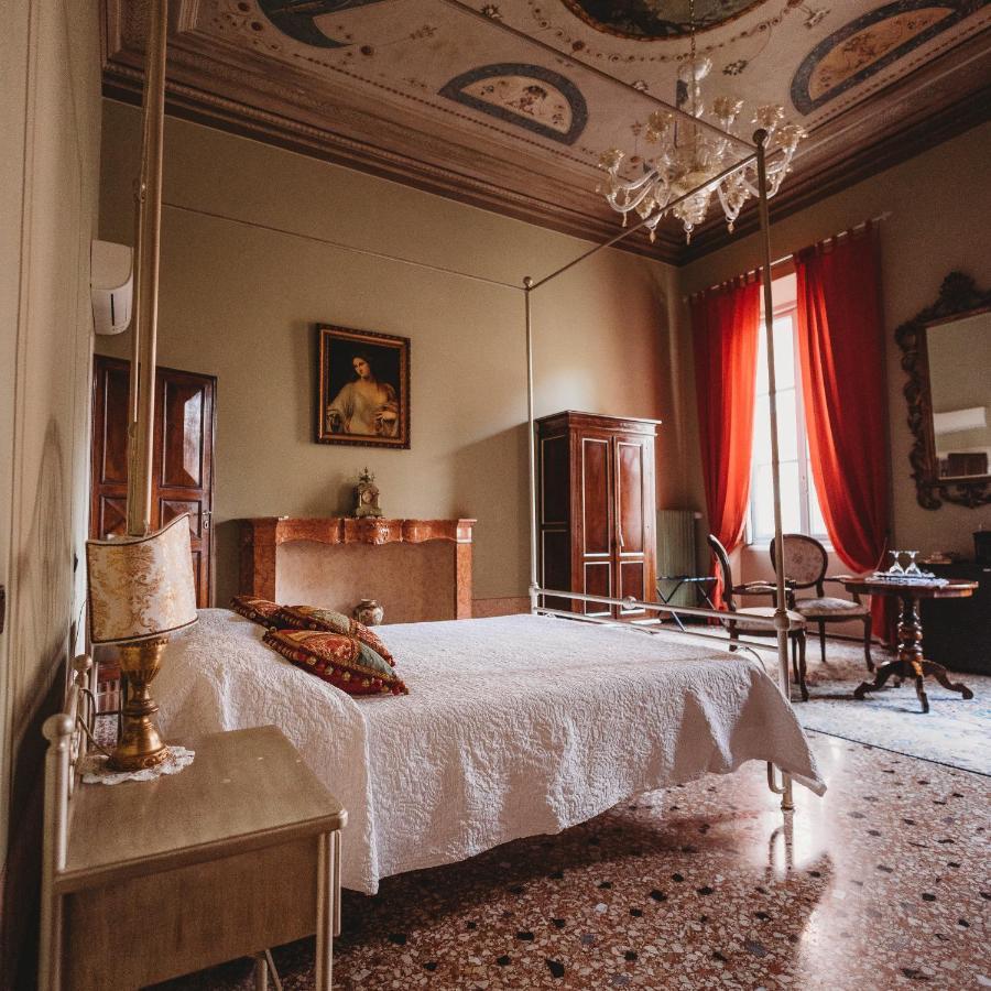 Salotto Delle Arti Hotel Modena Kültér fotó