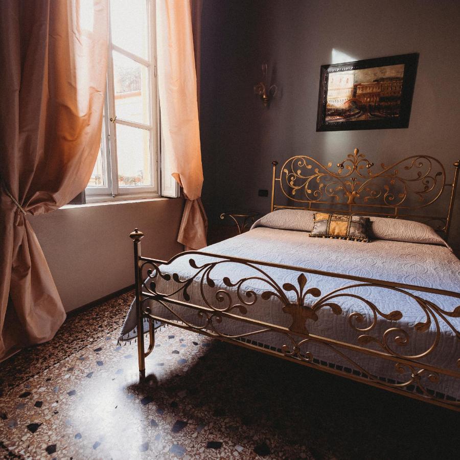 Salotto Delle Arti Hotel Modena Kültér fotó