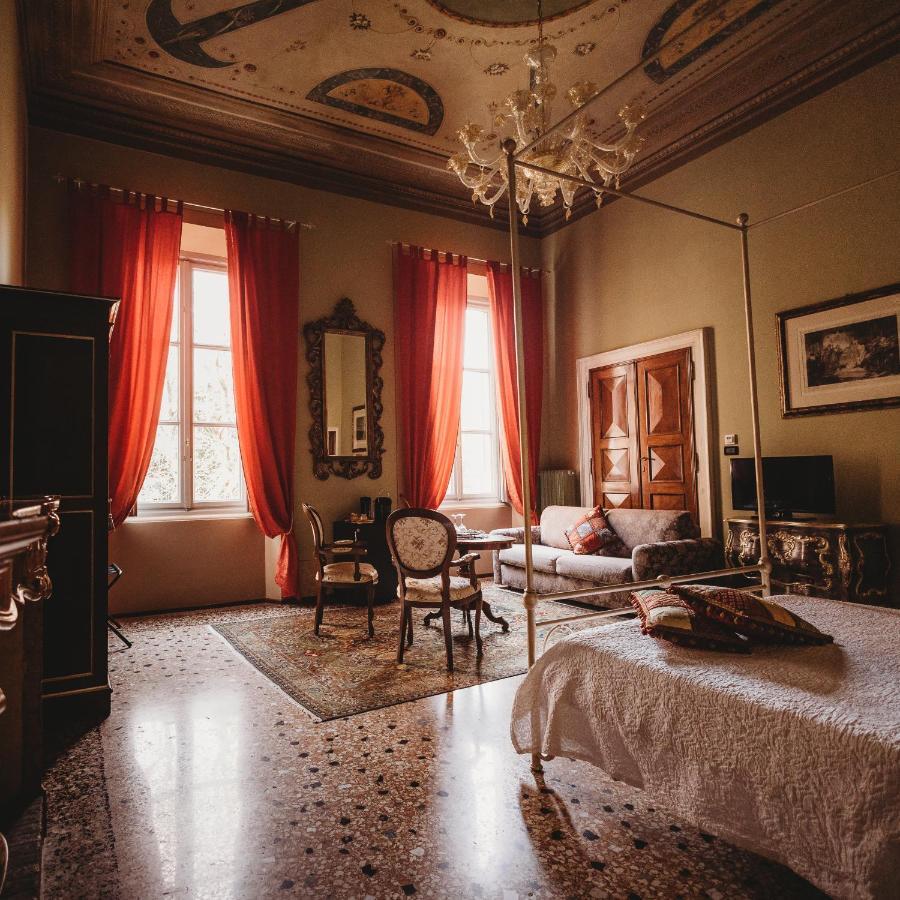 Salotto Delle Arti Hotel Modena Kültér fotó